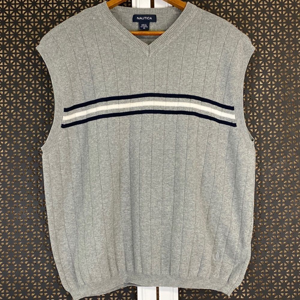 Mens Nautica Grey Sleeveless V Neck Pullover Sweater Size Medium